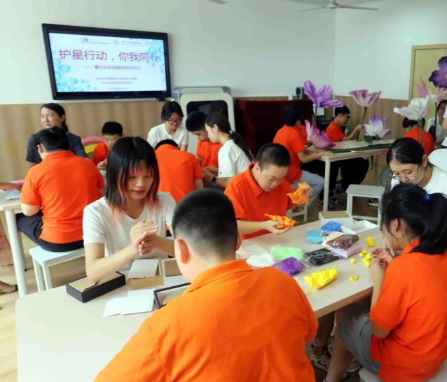 校园推出差异化解读方法视障学生有专属的有声版方针解读材料